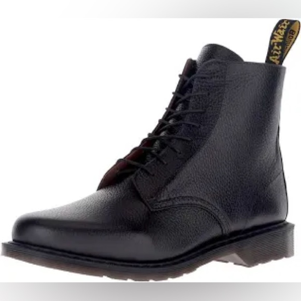 Dr. Martens Eldritch Black Boot: size 11